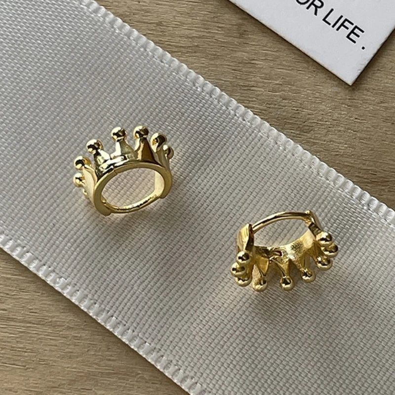 French Style Copper Clip Earrings – Trendy Round Design for Women