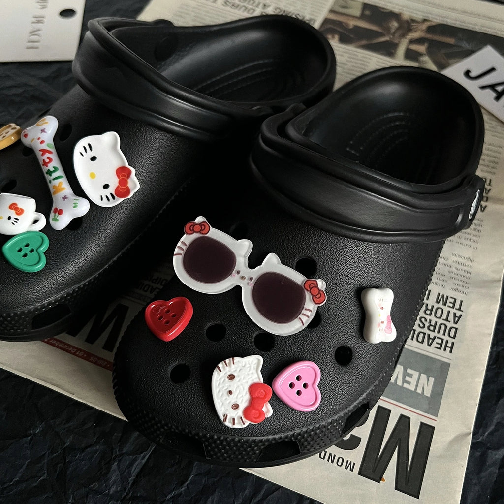 Hello Kitty Shoe Charm