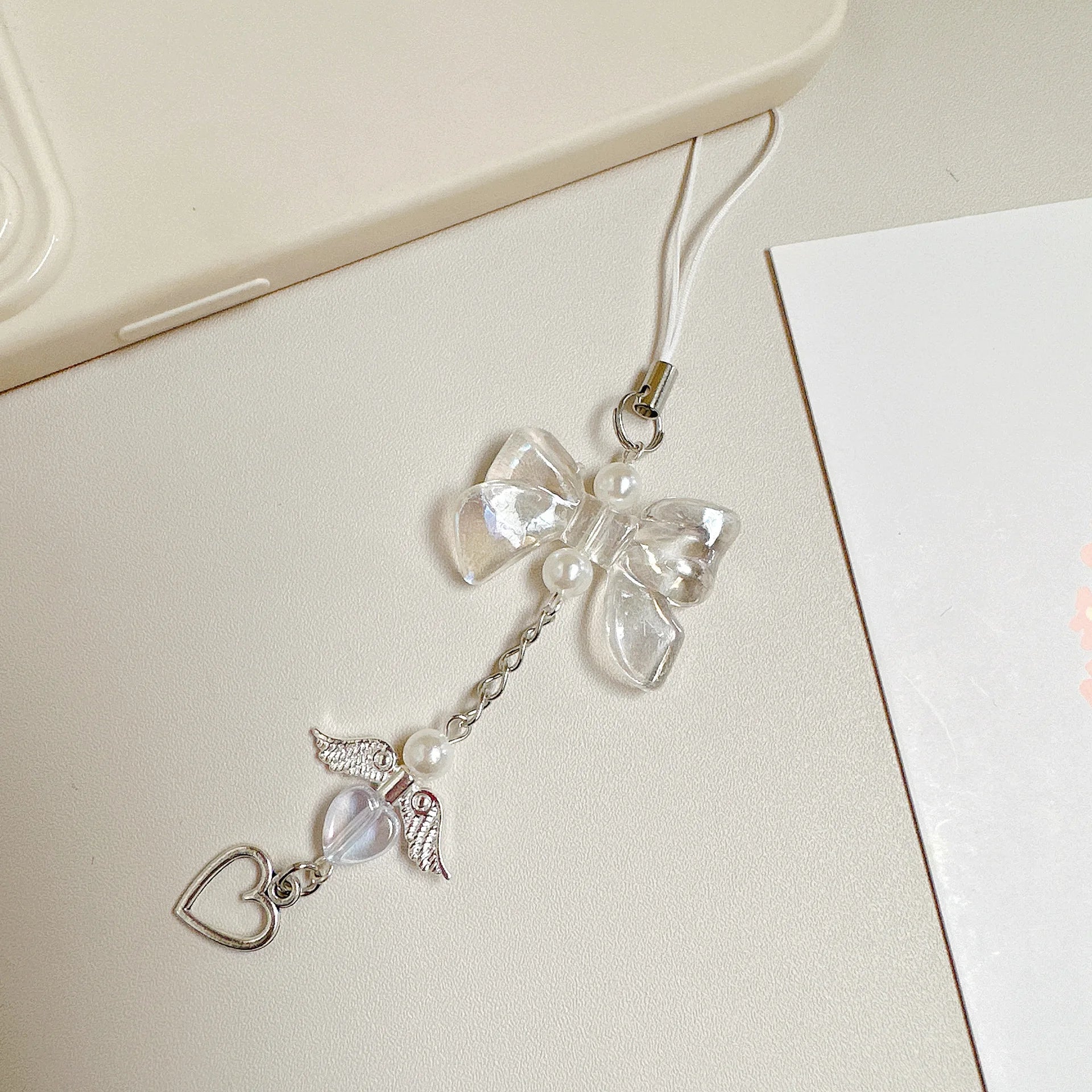 1pcs Phone Charm HYun Phone Chain Trendy Pendant Bow Lanyard Mobile Phone Strap Sweet Girl Key Cord Mobile Lanyard Jewelry Gift