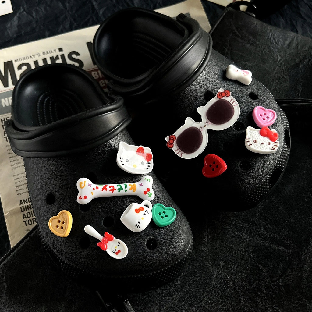 Hello Kitty Shoe Charm