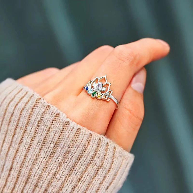 Huitan Lotus Rings with Colorful CZ New Trendy Accessories for Women Daily Wear Party Aesthetic Flower Rings Statement Jewelry