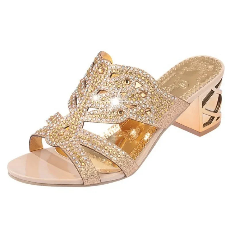 Women's Sandals Summer New Water Diamond Thick Heel Hollow One line Tuo Fish Mouth Beach Sandals Women's Large Size Slippers